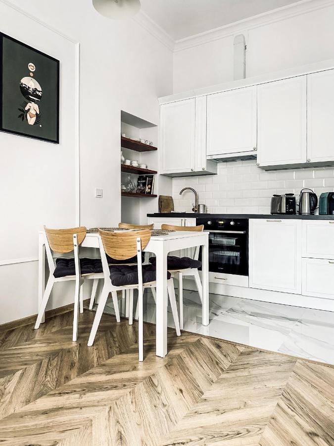 Apartment Monkeyland - Unique In Old Podgorze Krakow
