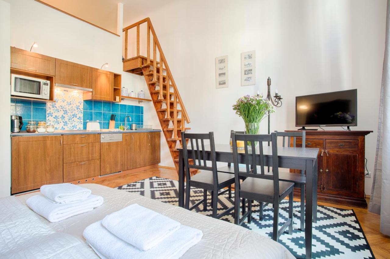Apartment Tyzenhauz Economy Krakow