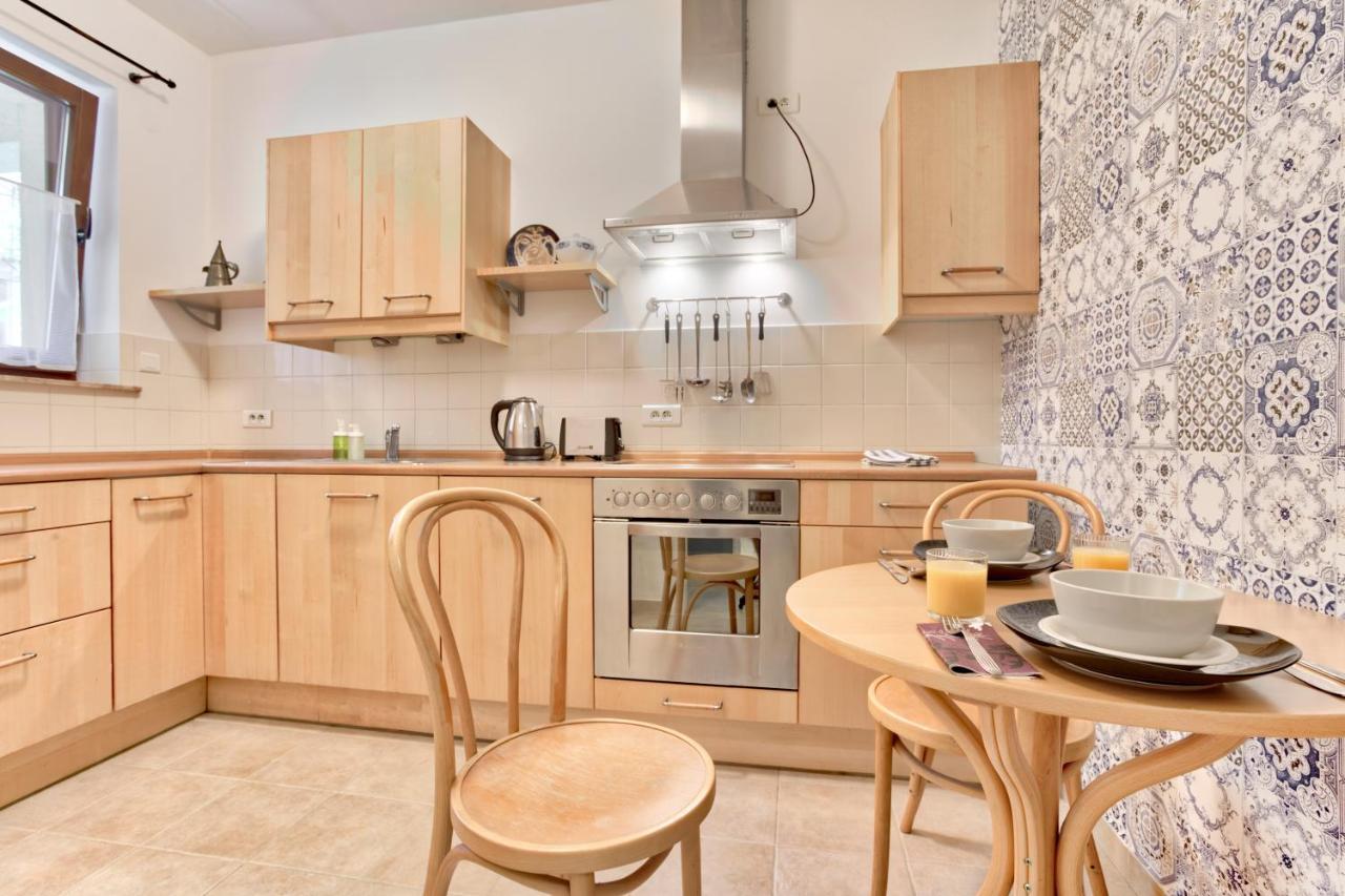 Apartment Tyzenhauz Economy
