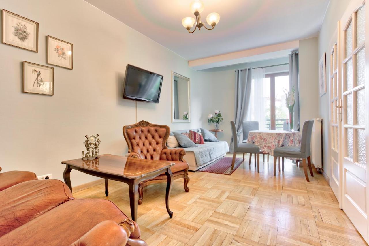 Tyzenhauz Economy Apartment *