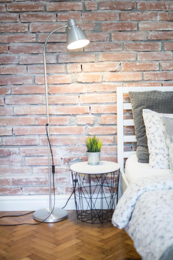 Lion - Gold Homestay Krakow
