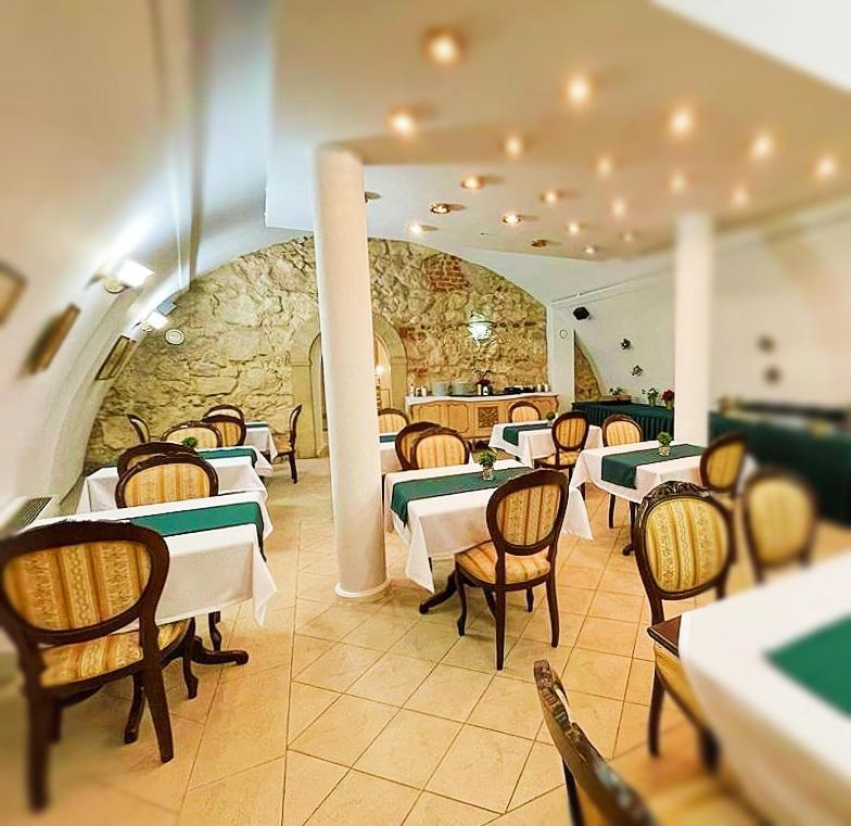 Great Polonia Old Town Aparthotel 4*