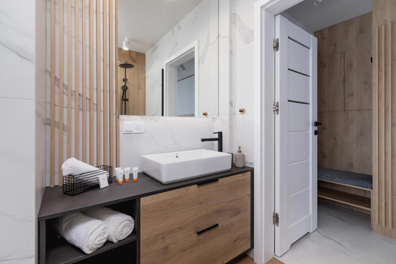 Deluxe Cracow Arianska By Renters Apartamento