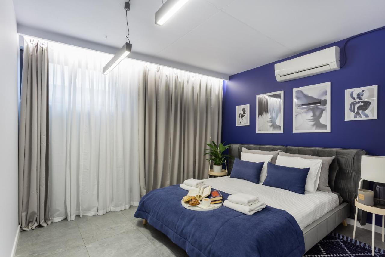 Apartment Family Center