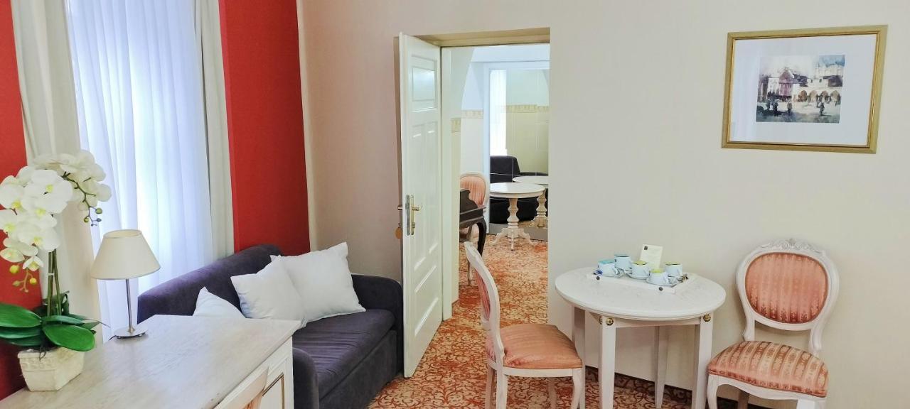 Great Polonia Old Town 4*