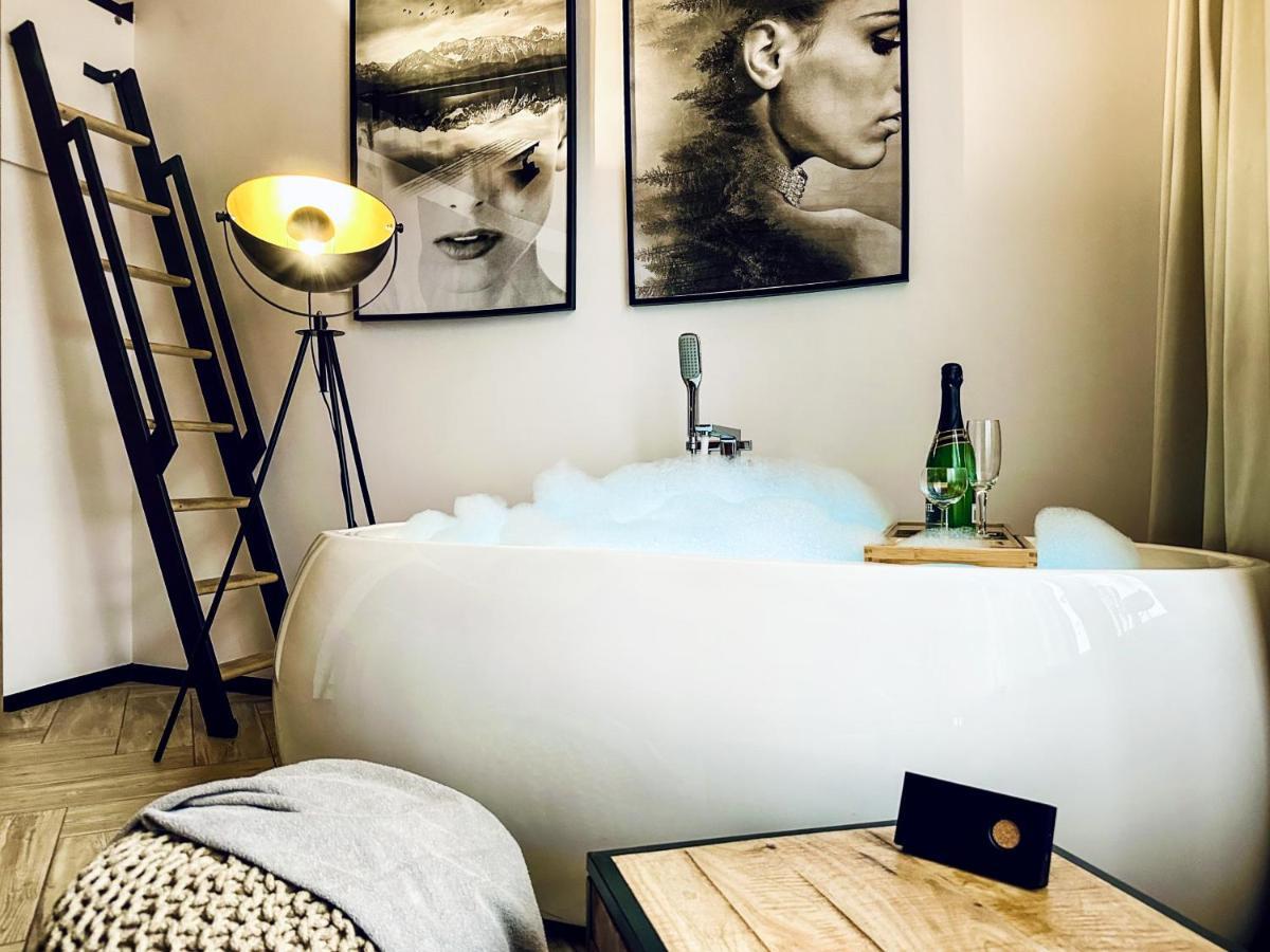 Premium Jacuzzi For Couples, Old Town Krakow