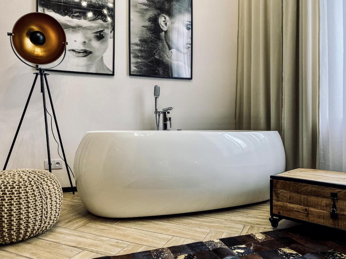 Apartment Premium Jacuzzi For Couples, Old Town