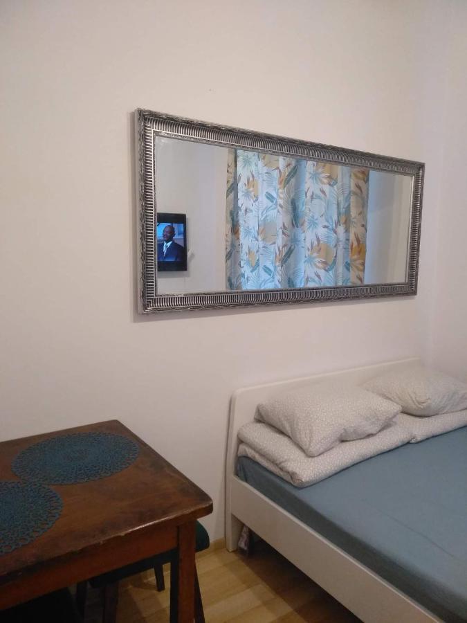 Space Apartment