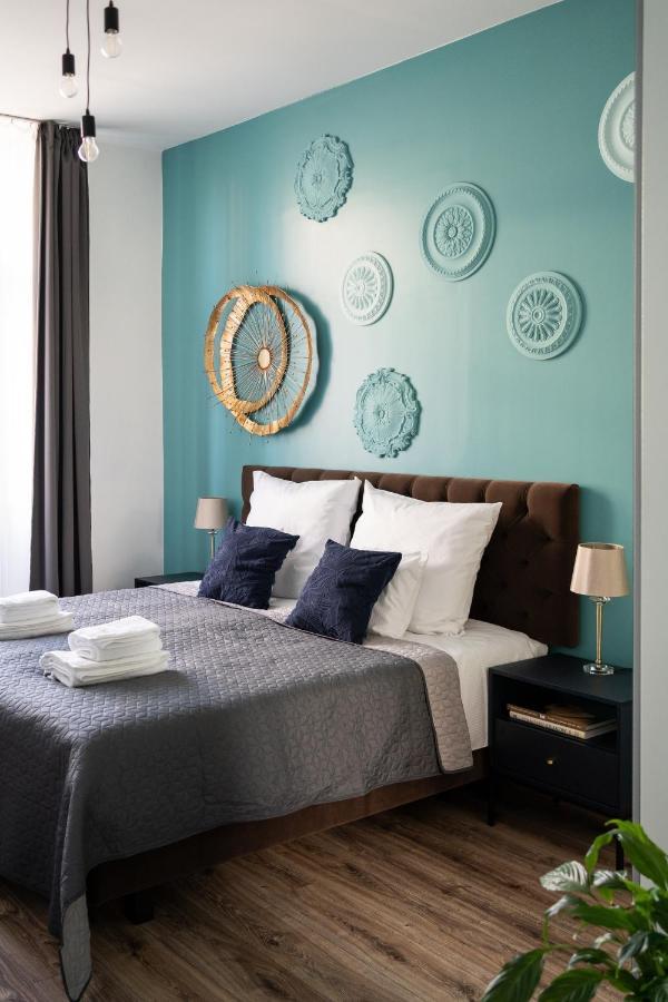 Luxe Living Castle View Apartment Krakow