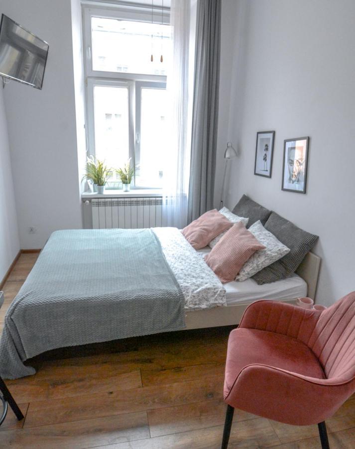 Lion - Laba Apartment *