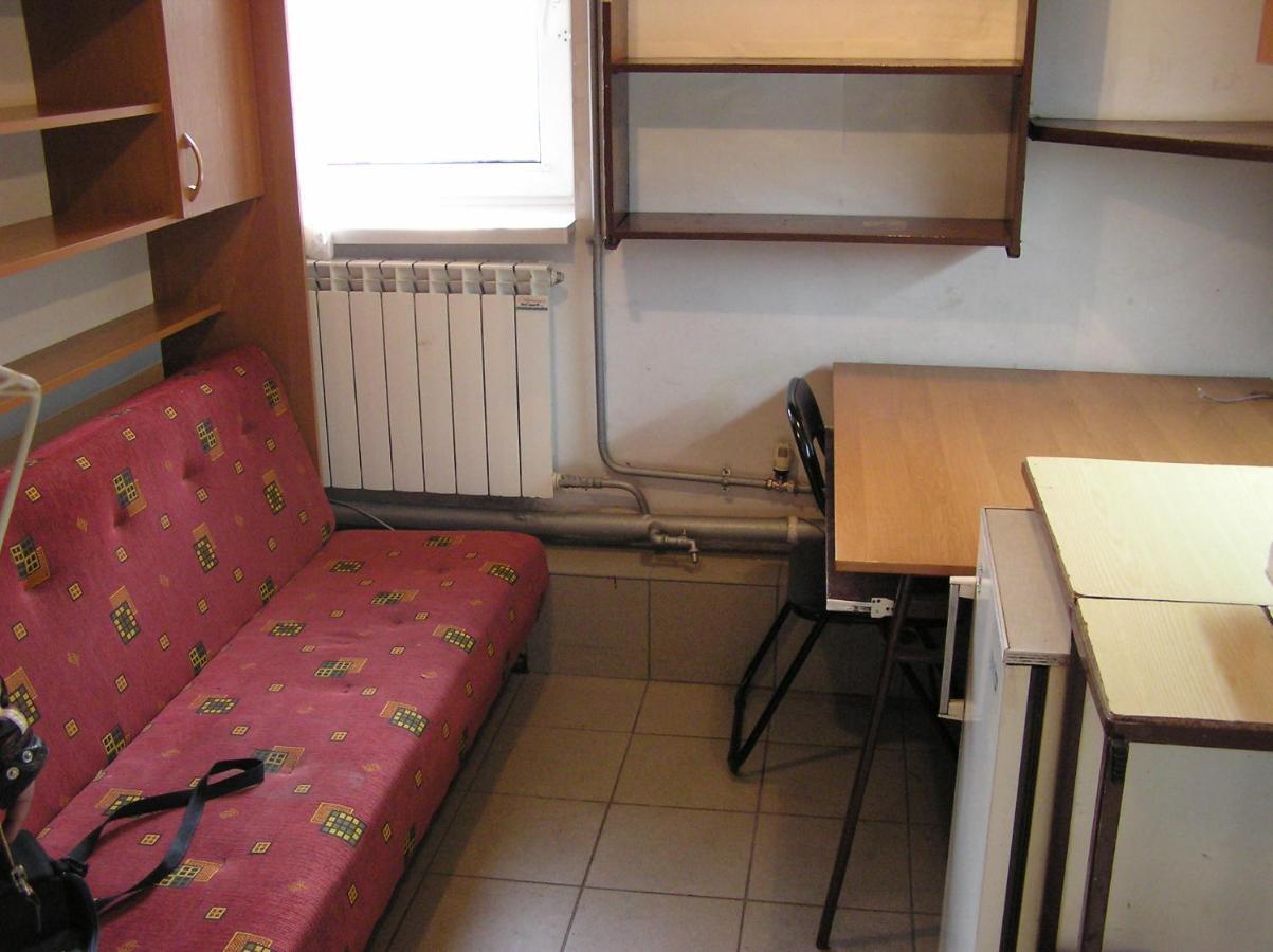 Guest house A- Kawalerka Mala Halczyna 9 Do Centrum 6 Przystankow
