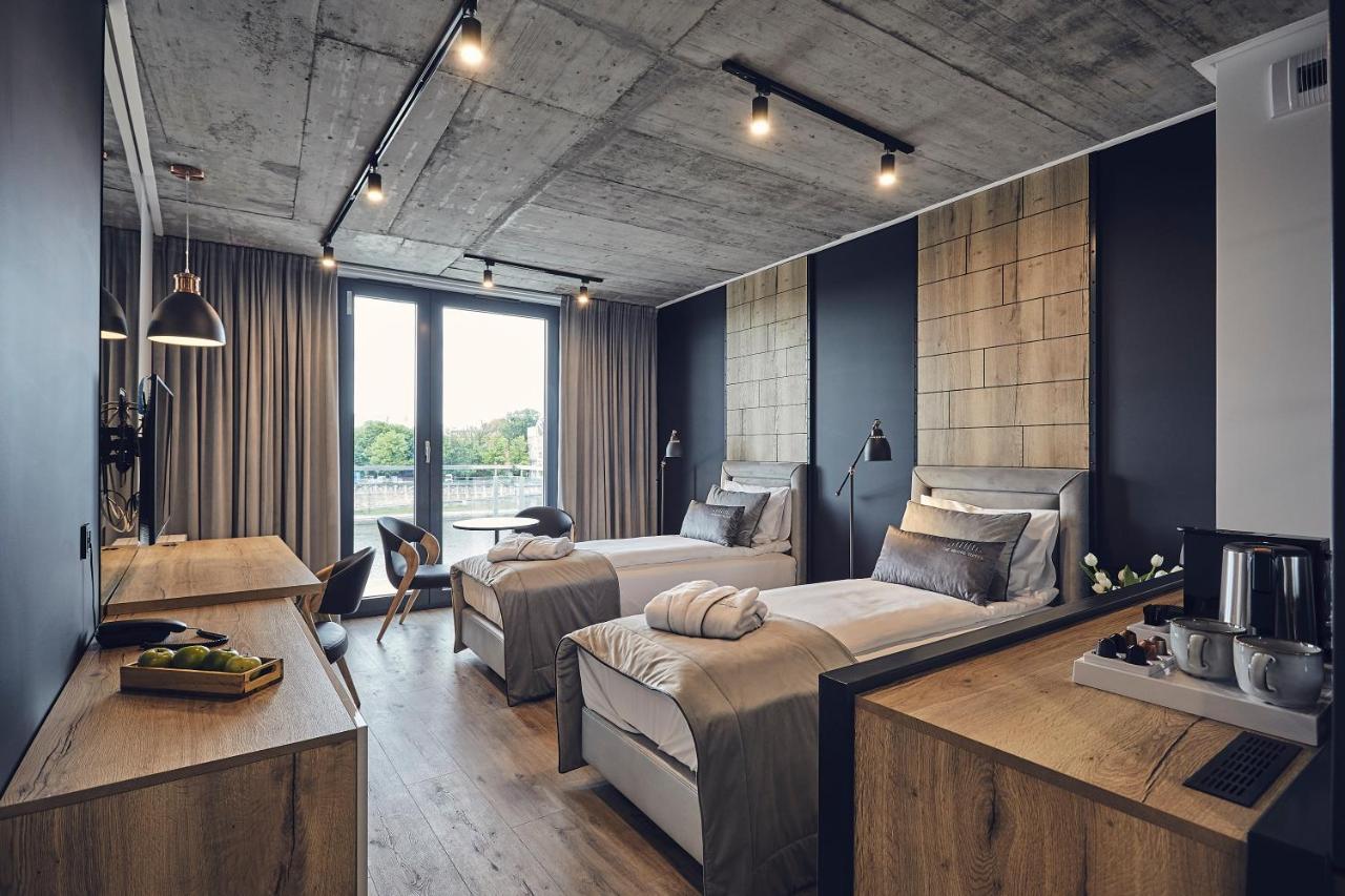 The Bridge Hotel