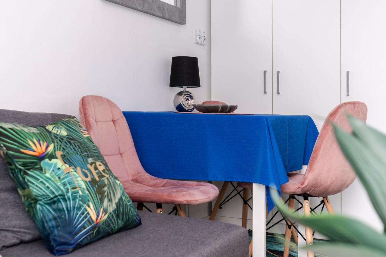 Apartment Apartament Kolorowe Balkony Czyzewskiego 3 *