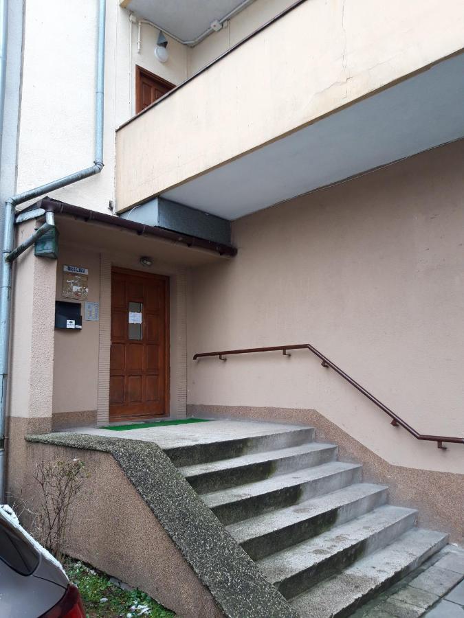 Apartment Charming Old Town & Jewish District, Quiet Neighborhood *