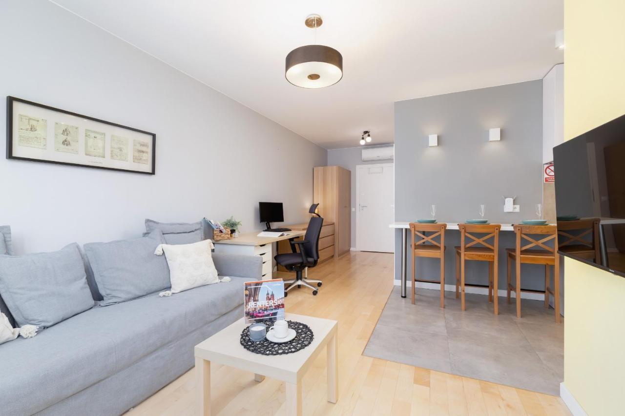 Solna With Parking Cracow By Renters * Cracóvia