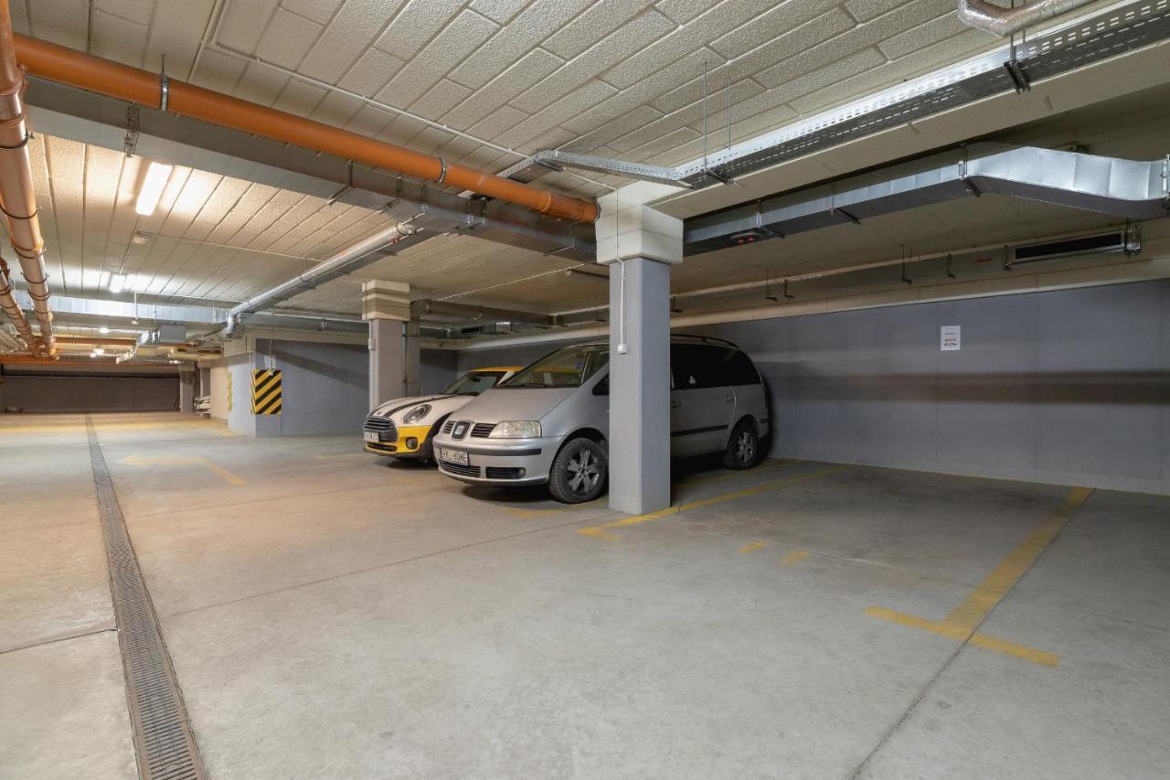 Apartamento Solna With Parking Cracow By Renters Cracóvia