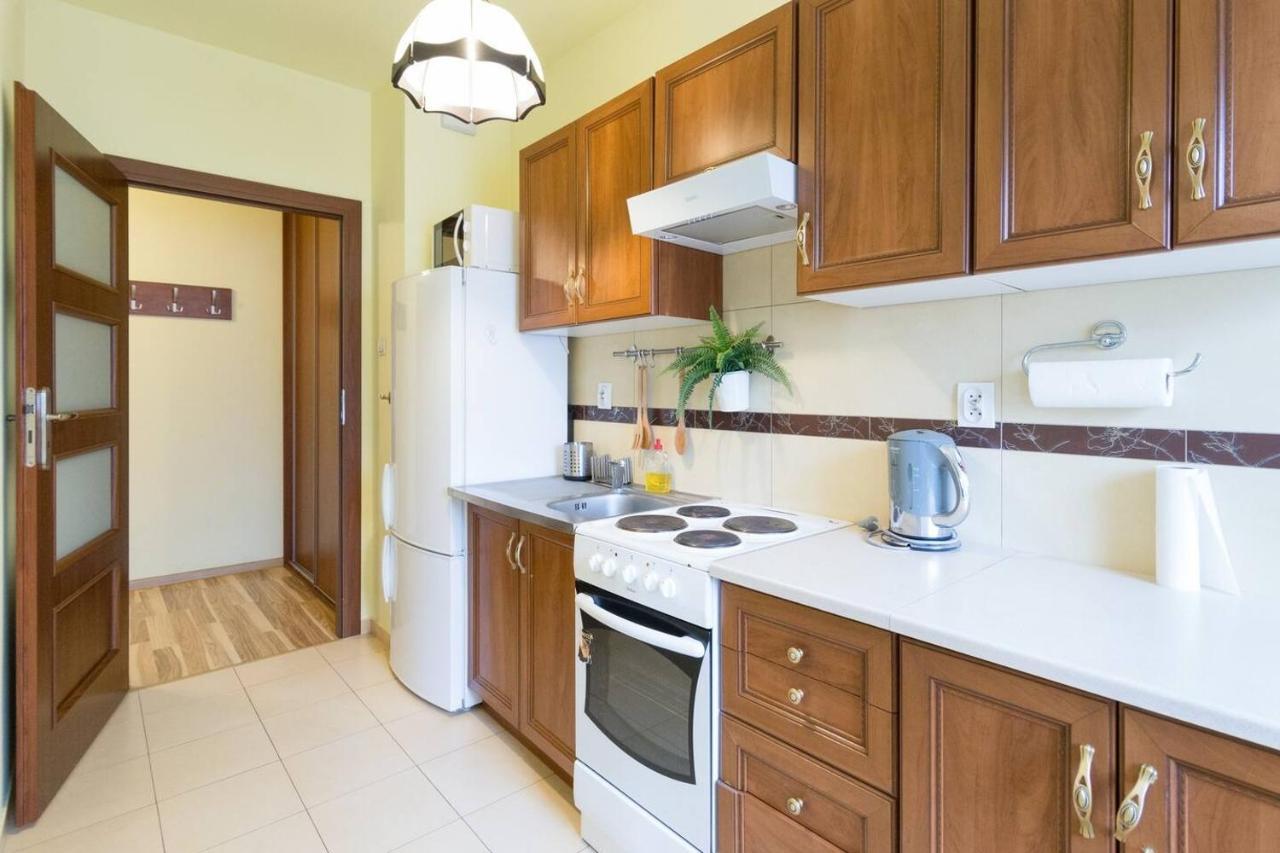 Przytulny Z Parkingiem Blisko Tauron Areny Apartment