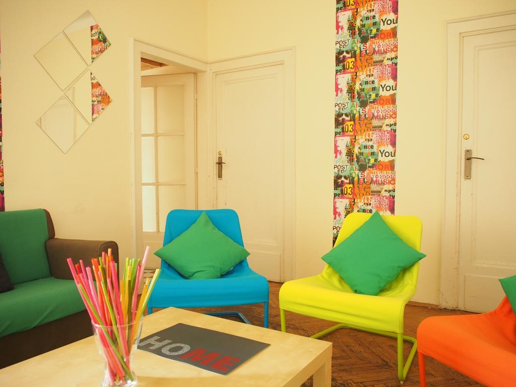 Color Aparthotel