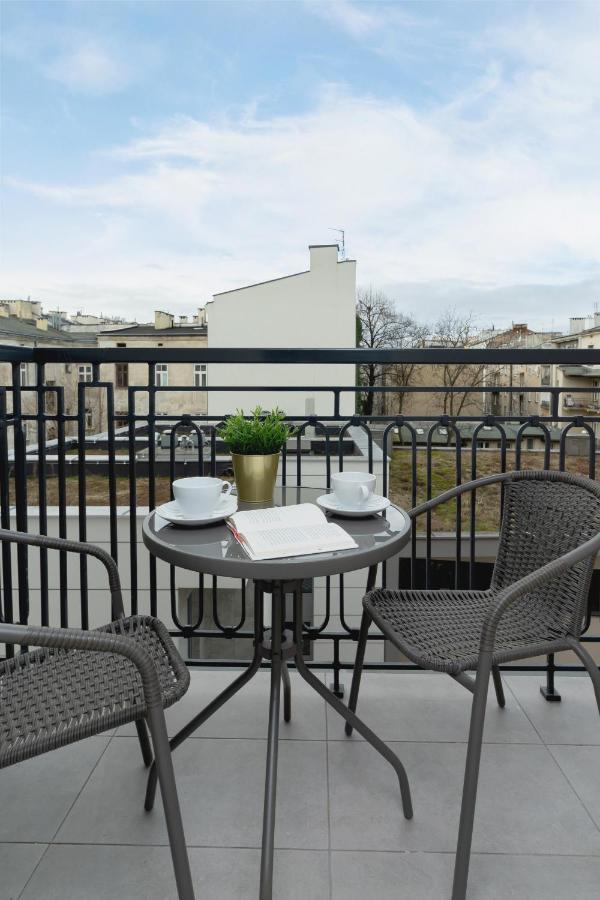 Modern Cracow Rakowicka 14 By Renters Krakau