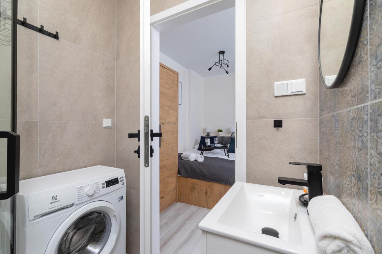 Modern Cracow Rakowicka 14 By Renters Apartment