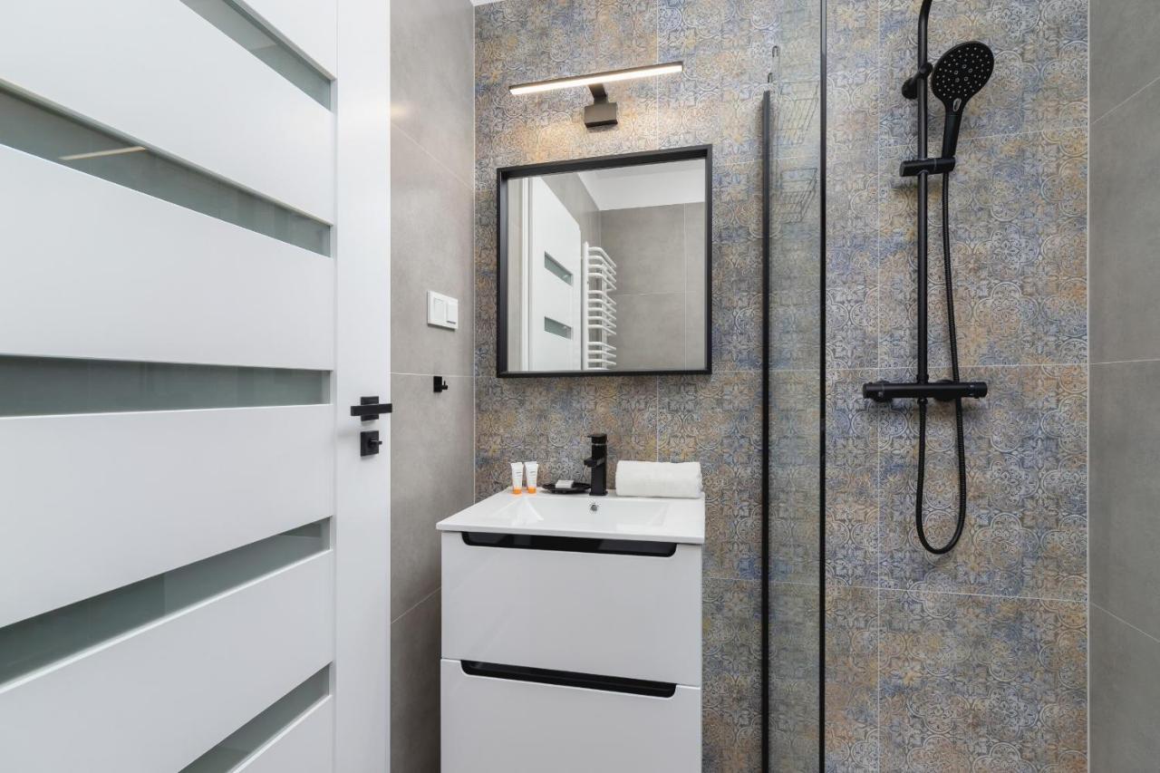 Apartment Modern Cracow Rakowicka 14 By Renters Krakau