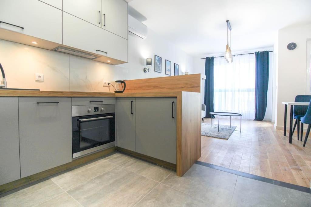 Piekny Apartament Obok Wawelu *