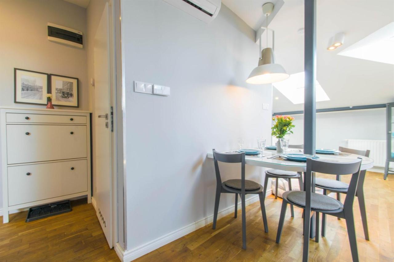 Krupnicza Modern Old Town - By Upstairs Krakow