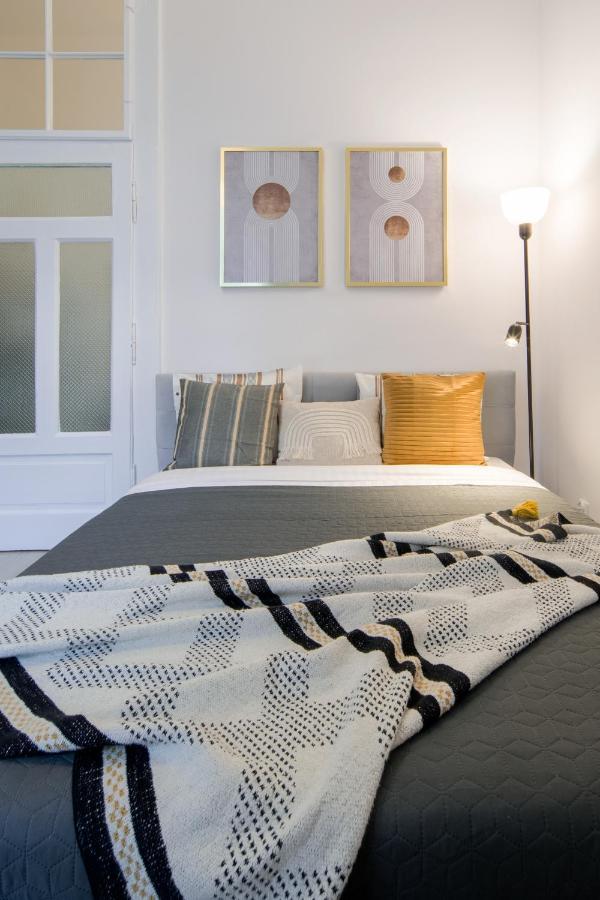 Wawelove Pilsudskiego - 3 Bedroom Apt. With Balcony And Free Parking! Krakow