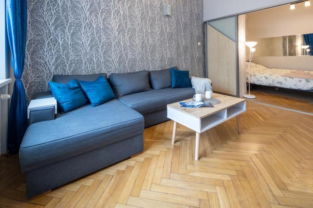 Justi Old Town Studencka Apartament *