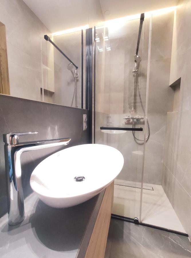 Apartment Celna 7 By Homeprime Krakau