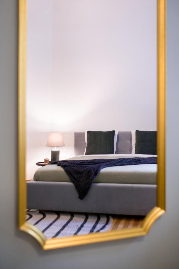 Wawelove Pilsudskiego - 3 Bedroom Apt. With Balcony And Free Parking! Apartment *