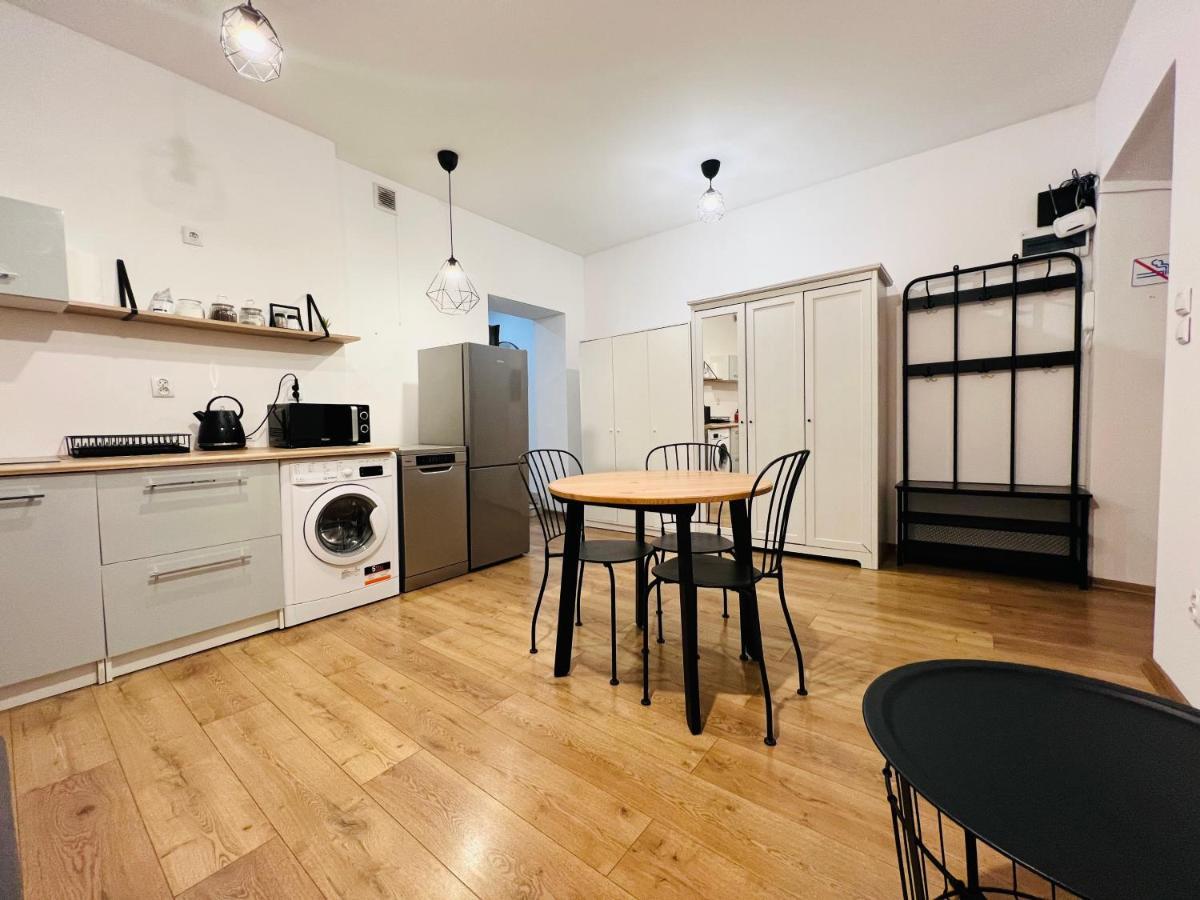 Apartment Melody *