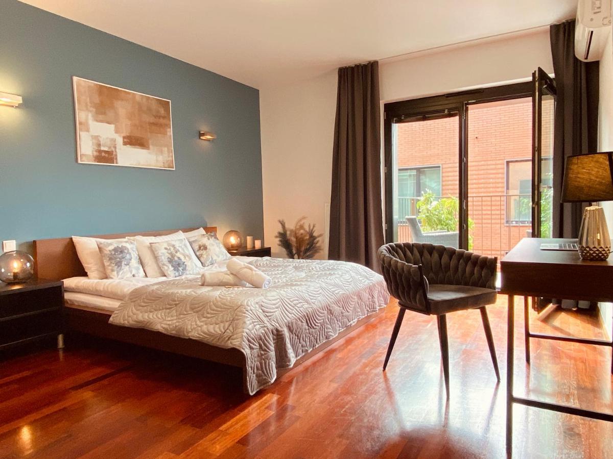 Angel Mint - Free Parking - Balcony Apartment