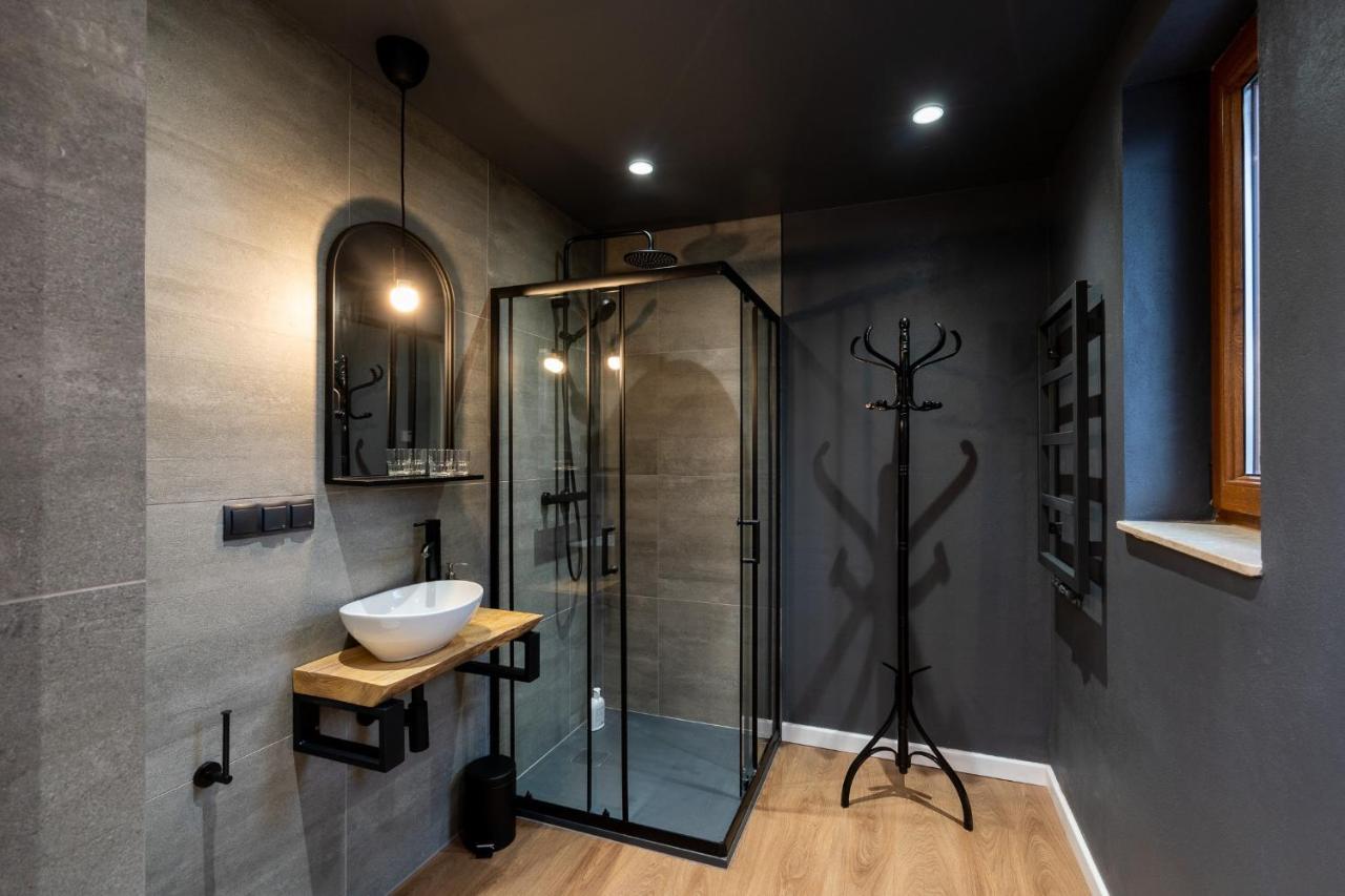 Apartament Zaka *