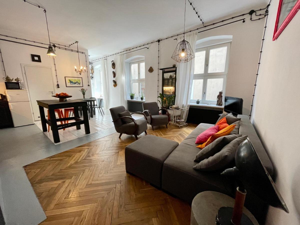 Apartment The Royal Route Art *