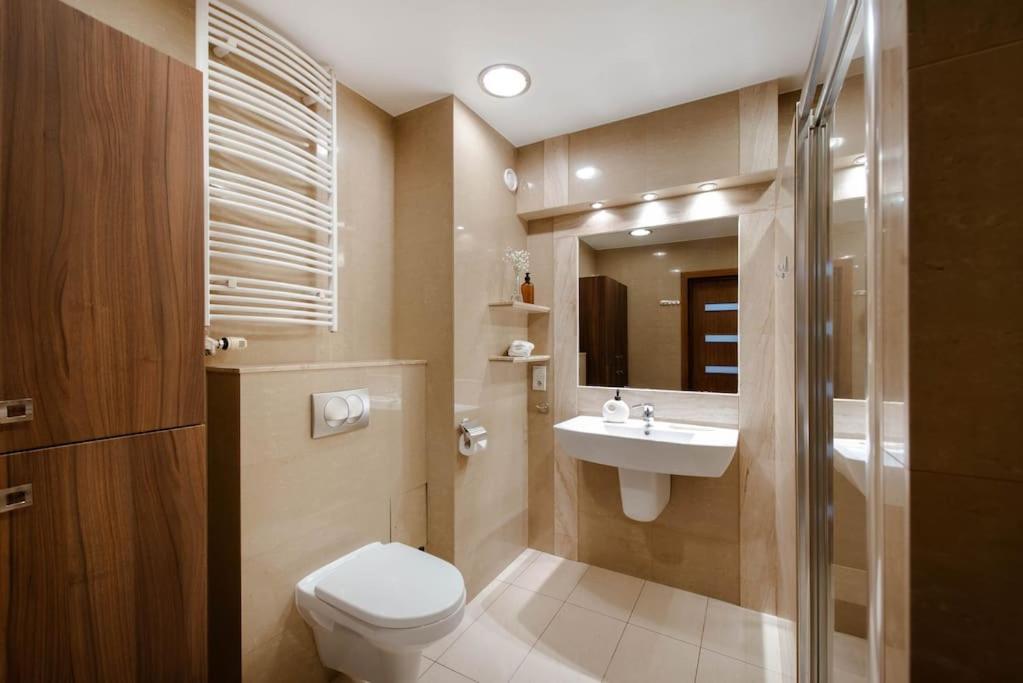 Apartamento Wygodny Przy Dworcu