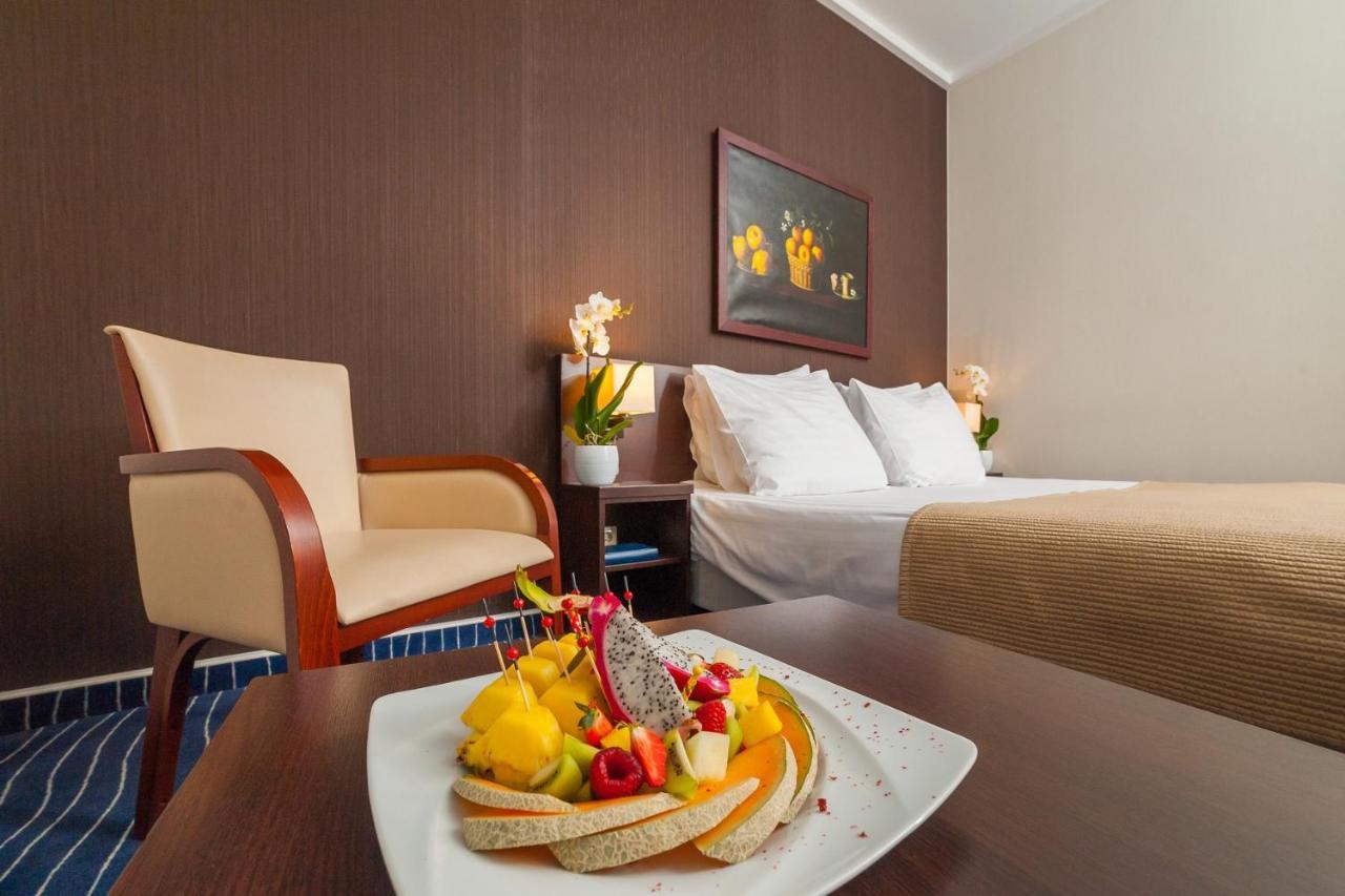 Premier 2 Hotel 4*