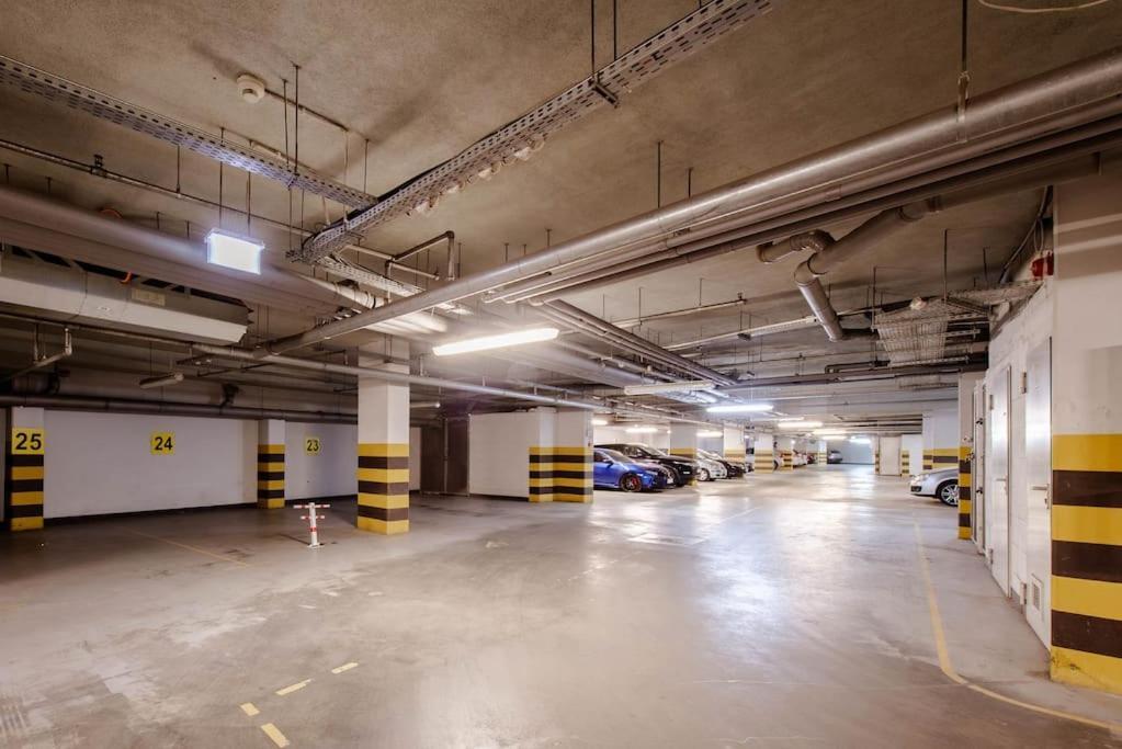 Wygodny Przy Dworcu Apartamento