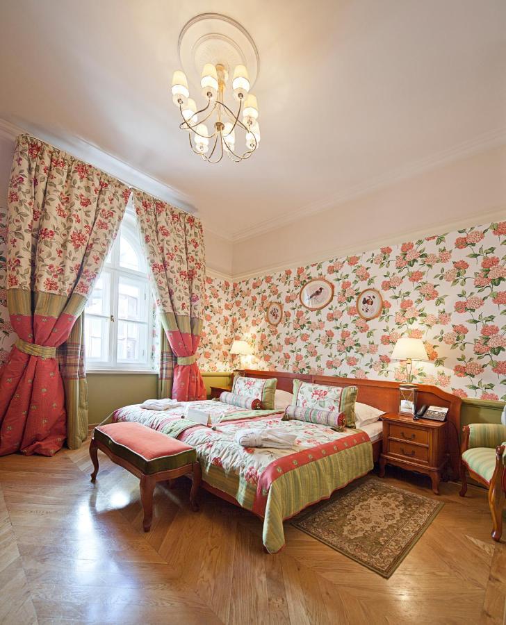 Hotel The Bonerowski Palace Boutique 5*