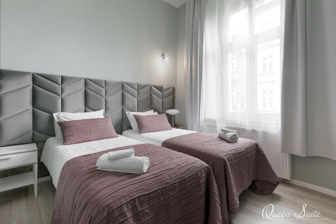 Platinum Apartment