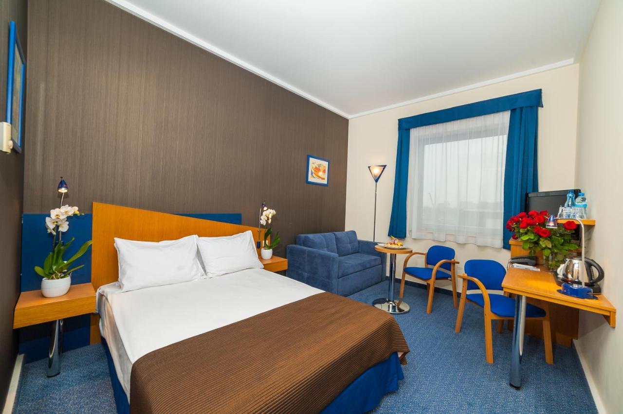 Premier 2 Hotel 4*