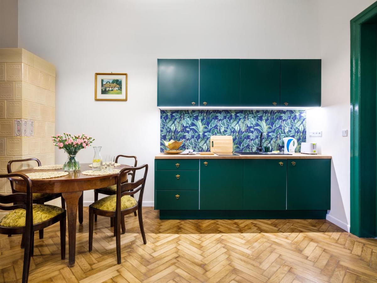 Apartment Tyzenhauz Lobzowska Street *