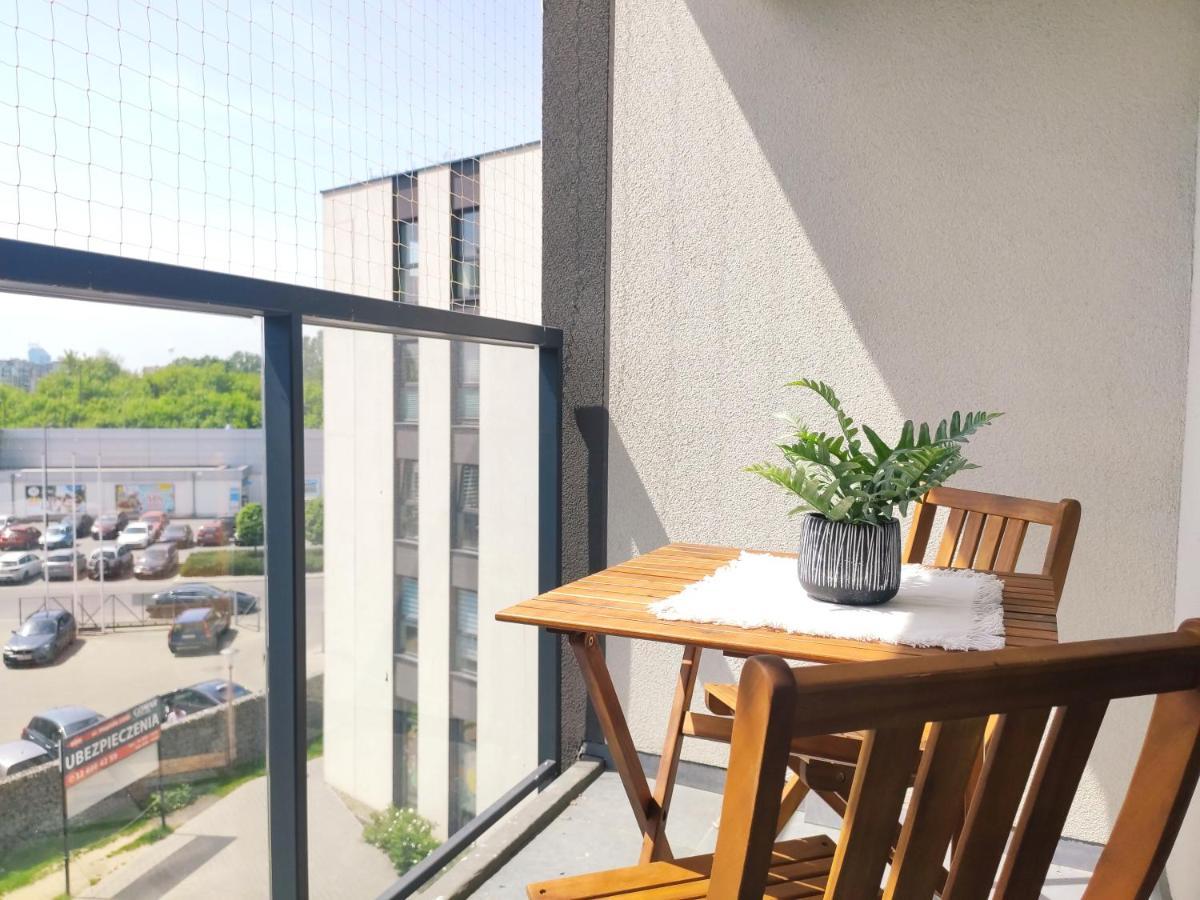 Mogilska 120d By Homeprime Apartment