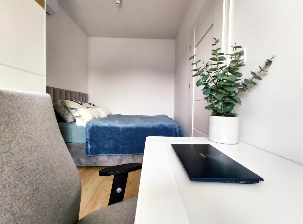 Mogilska 120d By Homeprime Apartment *