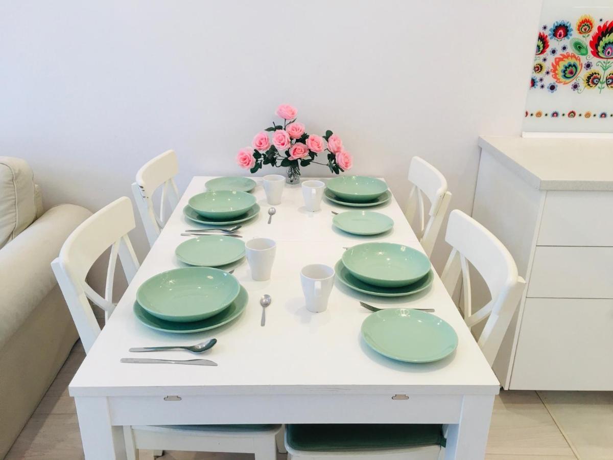 Apartment 3 Aircon With Free Parking, Balcony Walking Distance Old Town *