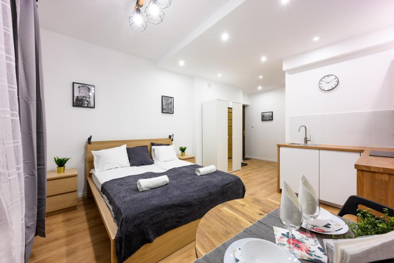 Cracow Rent - Spacious For 2-7 People In Quiet Area - Kolberga Street Nr 3 - 10 Min To Main Square By Foot Hotel apartamentowy Kraków