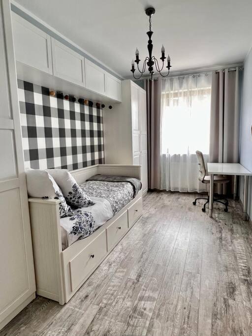 Stylish In City Centre Apartment