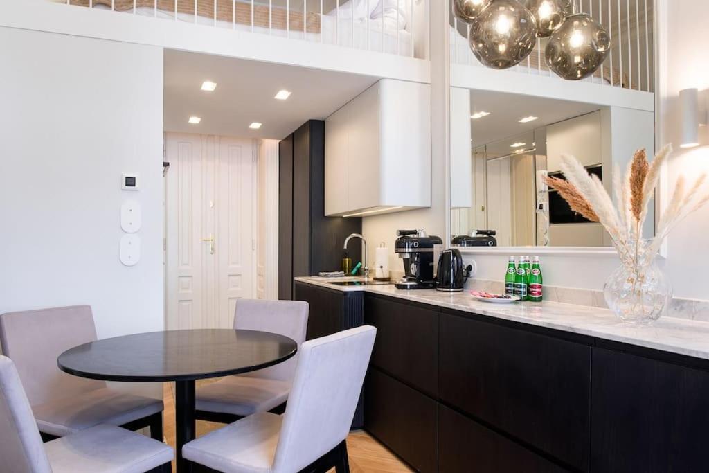 Apartment Polish Design *