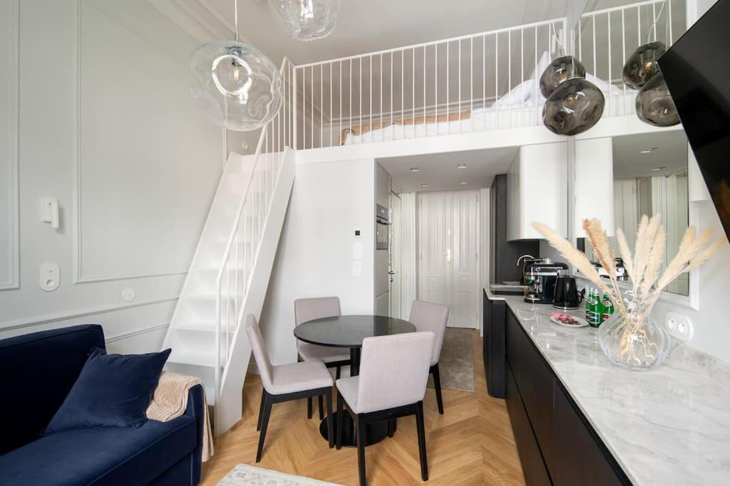 Polish Design Apartment *