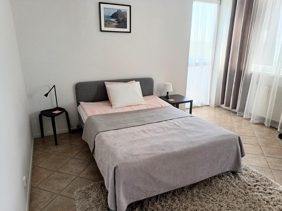 Apartament Bratyslawska Apartment Krakow